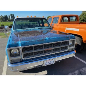 Eastwood’s 2K AeroSpray High-Gloss Satin and Matte Clear