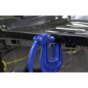 Eastwood Handheld Metal Hole Punch Tool