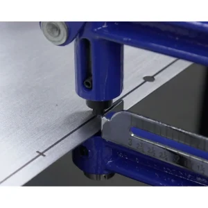 Eastwood Handheld Metal Hole Punch Tool