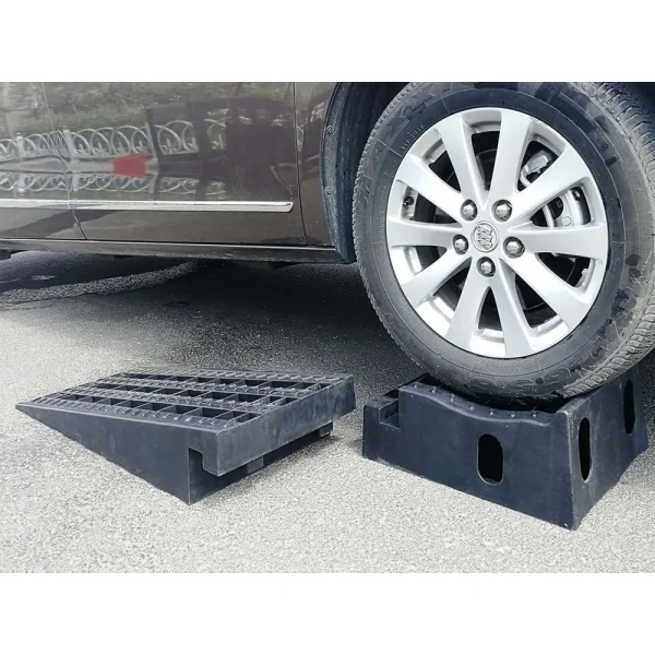 Eastwood Detachable Car Ramp Set