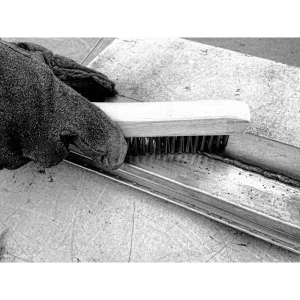 Weiler 44064 Hand Wire Scratch Brush, .012 Stainless Steel Fill, Shoe Handle, 4 x 16 Rows, 12/BOX