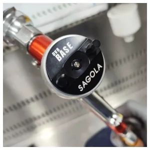 Sagola 4600 Digital (BAR) Base Spray Gun c/w 1.20 Needle & Nozzle 10142421