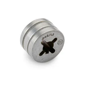 Miller .030-.045 V-Knurl Drive Roll — for Flux Cored Wire #202926