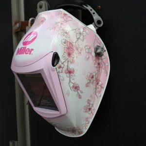 Miller Digital Performance Welding Helmet w/ Clear Light 4x, Burn & Blossom – 296756