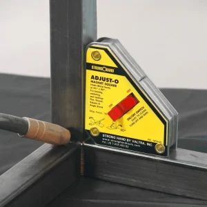 Strong Hand Adjust-O Magnet (4-3/8 X 3-3/4 X 1 30Lb Pull) – MSA45