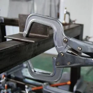 Strong Hand C-Clamp PR18S 18″ with swivel pads